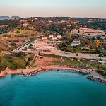 Olea - Luxury With Swimming Pool, Tennis Court & Volley 빌라 Koilás
