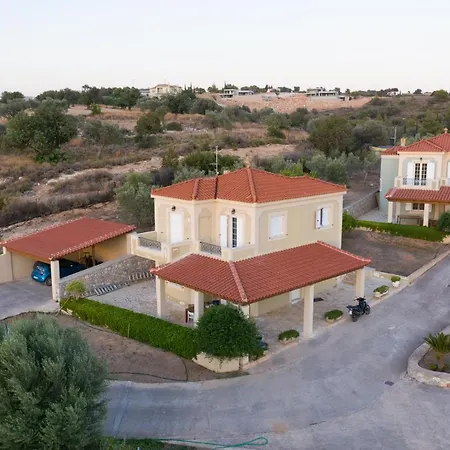 Villa Olea - Luxury With Swimming Pool, Tennis Court & Volley