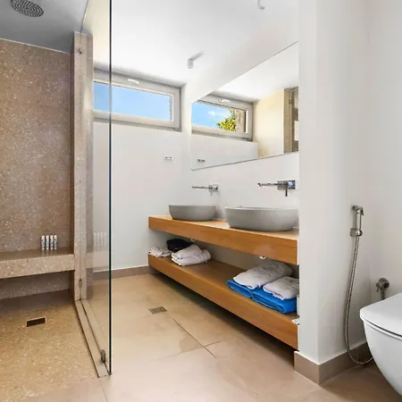 Olea - Luxury With Swimming Pool, Tennis Court & Volley Villa Koilás