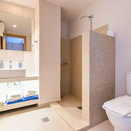 빌라 Olea - Luxury With Swimming Pool, Tennis Court & Volley