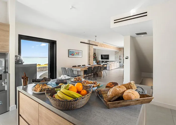 Olea - Luxury With Swimming Pool, Tennis Court & Volley * Koilás