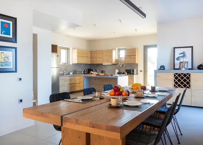 Olea - Luxury With Swimming Pool, Tennis Court & Volley Villa Koilás