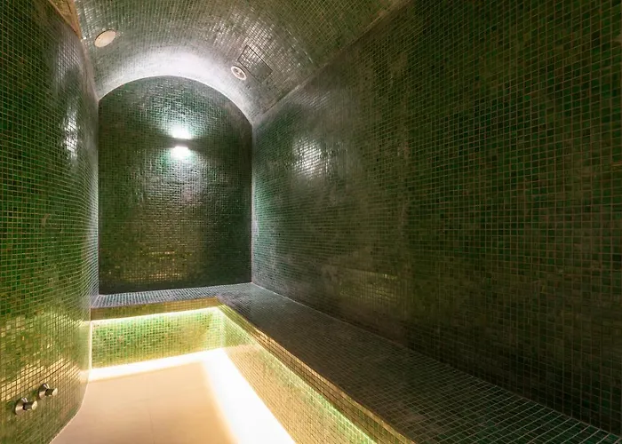 Olea - Luxury With Swimming Pool, Tennis Court & Volley Villa