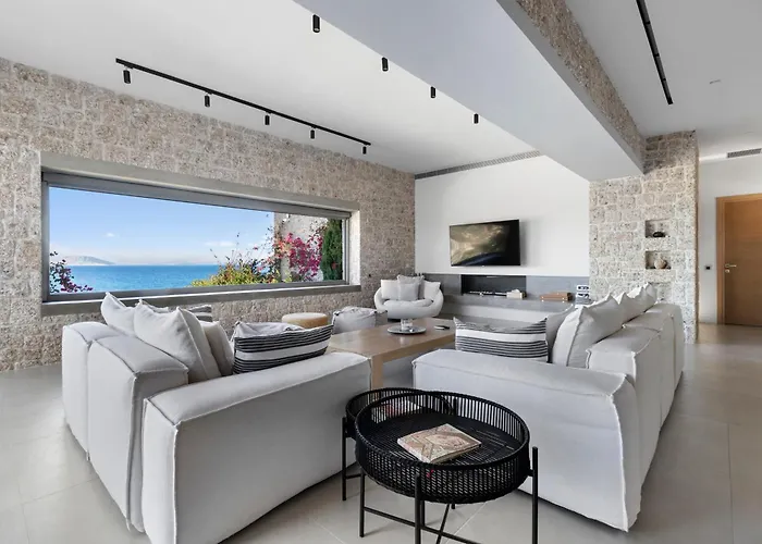 Olea - Luxury With Swimming Pool, Tennis Court & Volley *